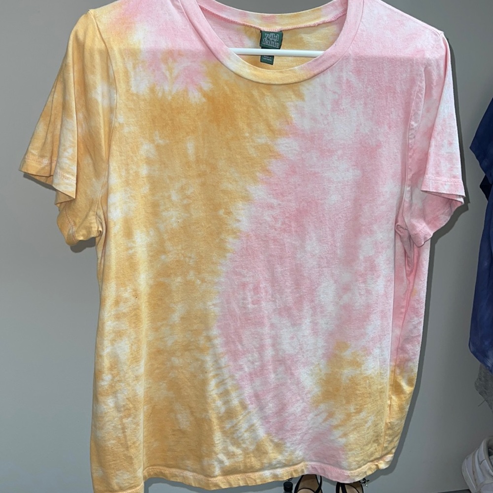 Wild Fable. Large. tie-dye